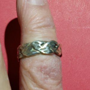 Vintage 925 Sterling Silver Ring